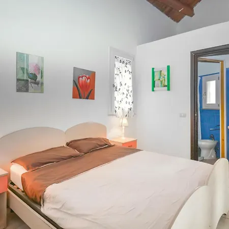 Casa Giulia 8 *